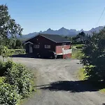 Feriebolig Pa Bygda Nyaraló *